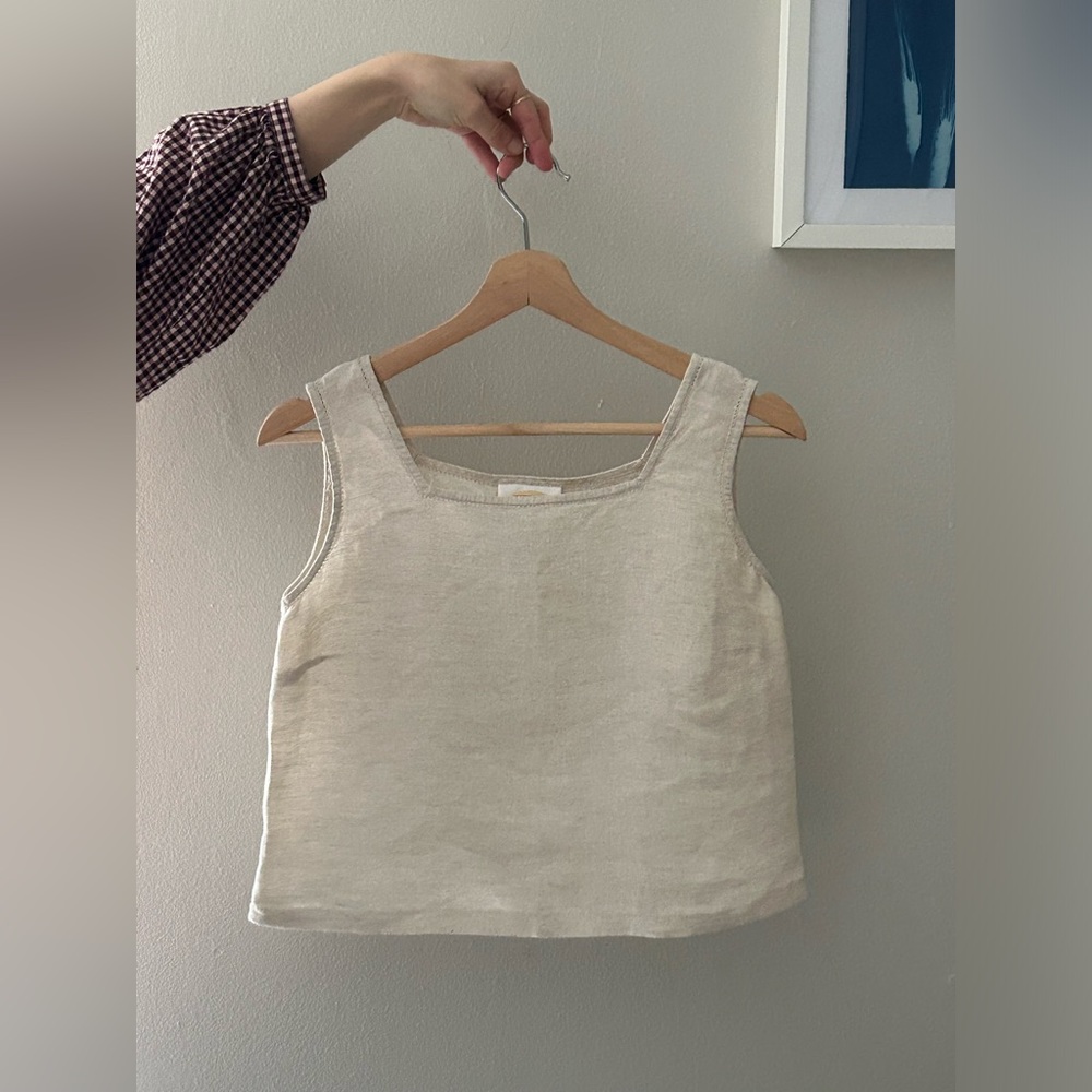 Linen Talbots Tank (labeled size 10, fits more like a small)